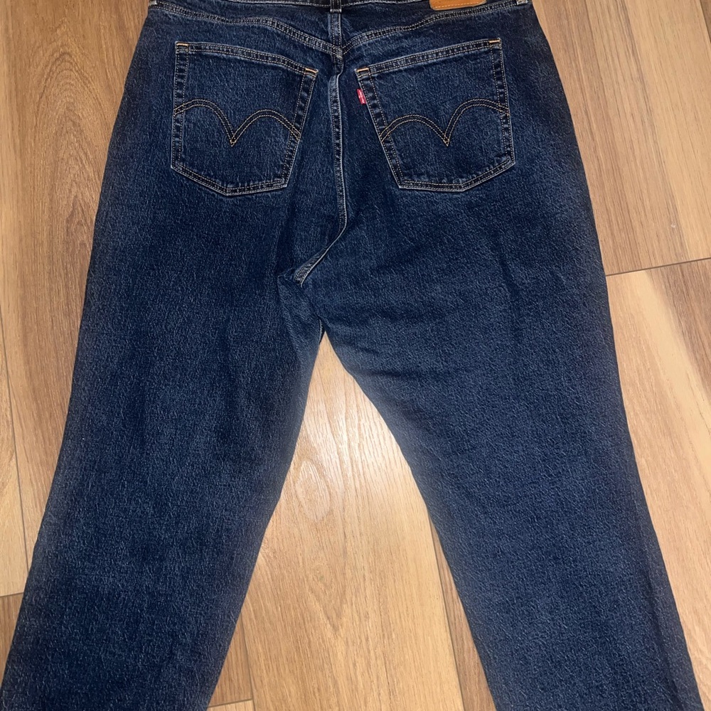 Levi's Women's Dark Blue Ankle Jeans